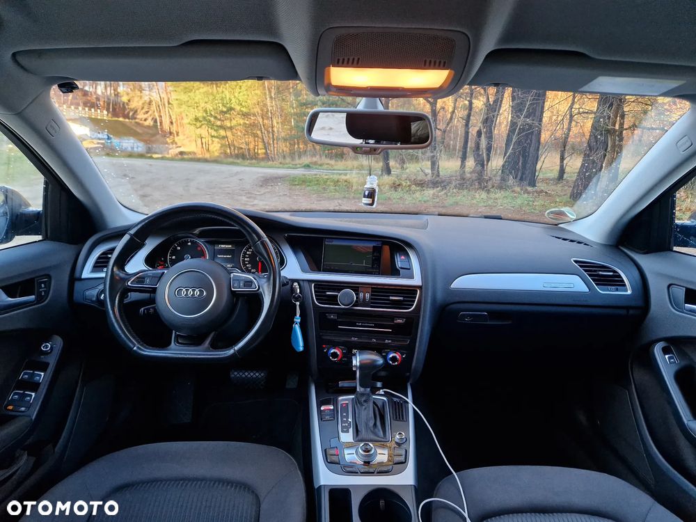 Audi A4 Avant 2.0 TDI S tronic - 5