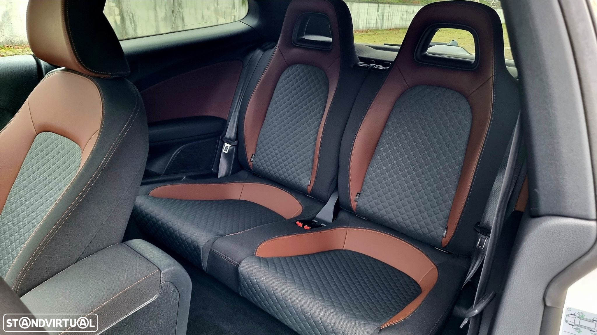 VW Scirocco 2.0 TSI BlueMotion Allstar - 14