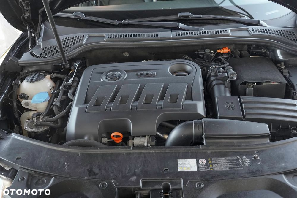 Skoda Superb 2.0 TDI DSG FAMILY - 39