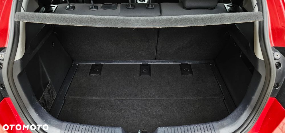 Kia Rio - 10