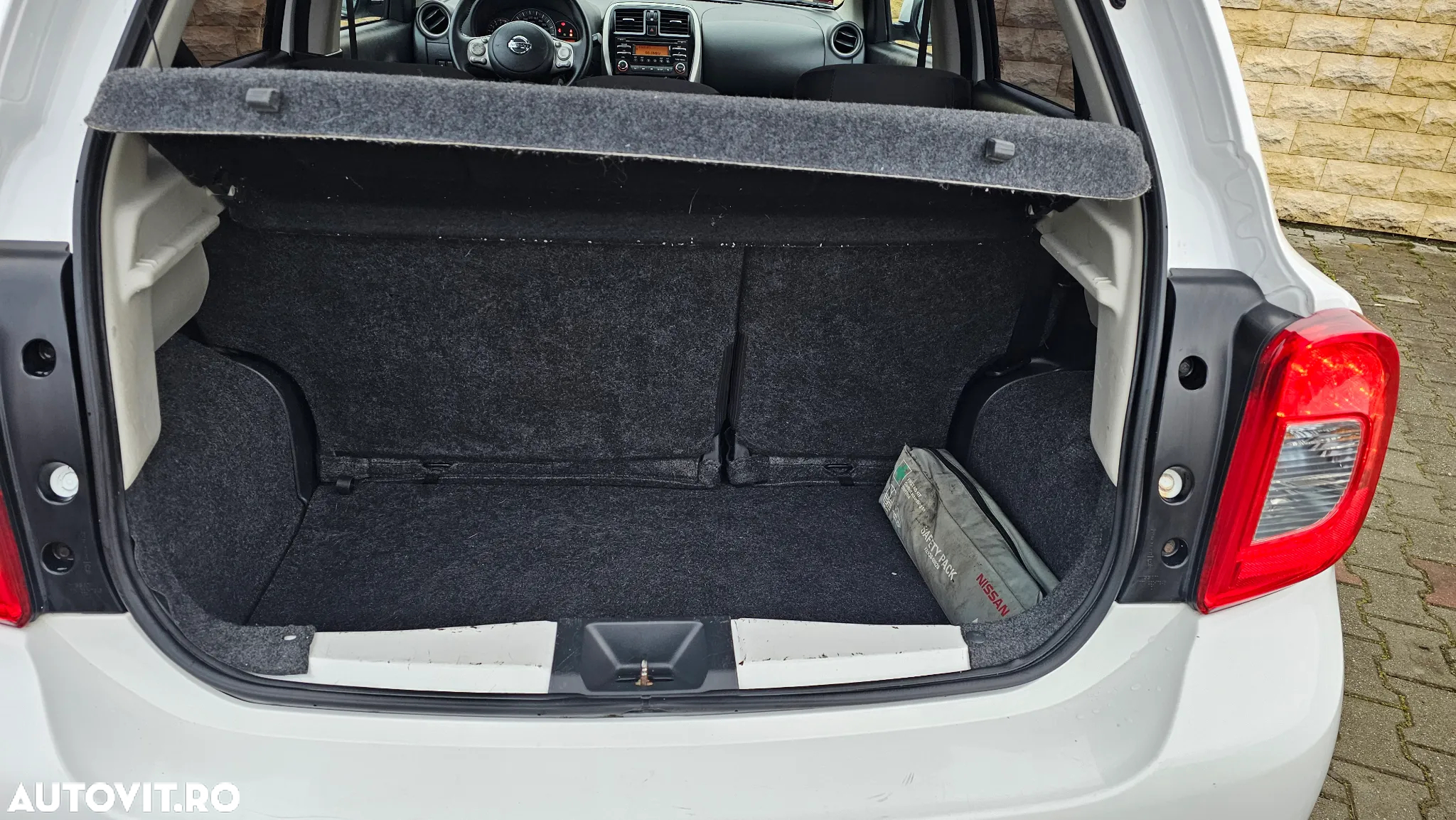 Nissan Micra 1.2 Acenta - 23