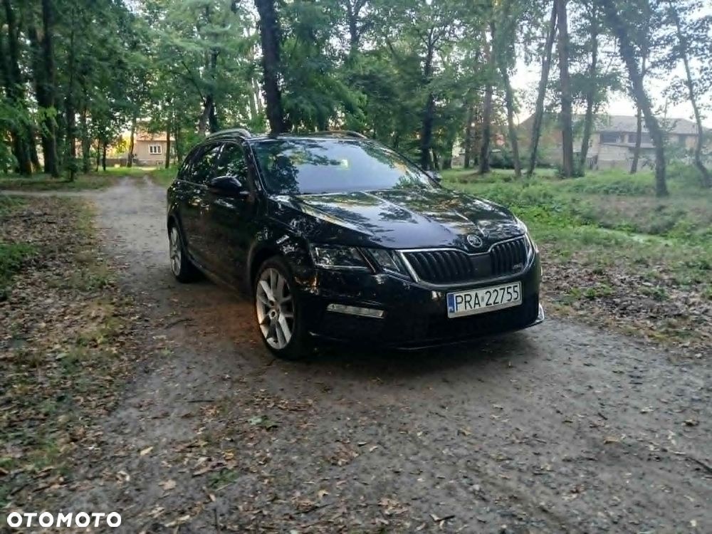 Skoda Octavia 2.0 TDI RS Challenge DSG - 5