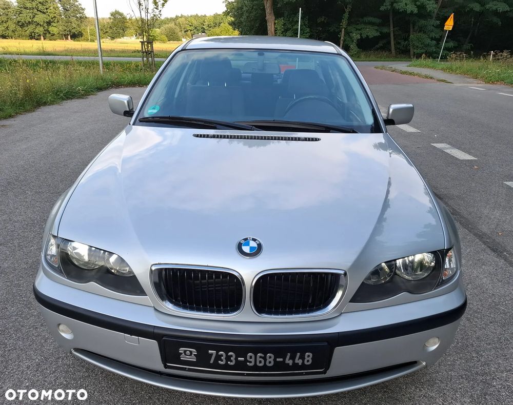 BMW Seria 3 318i Edition Exclusive - 8