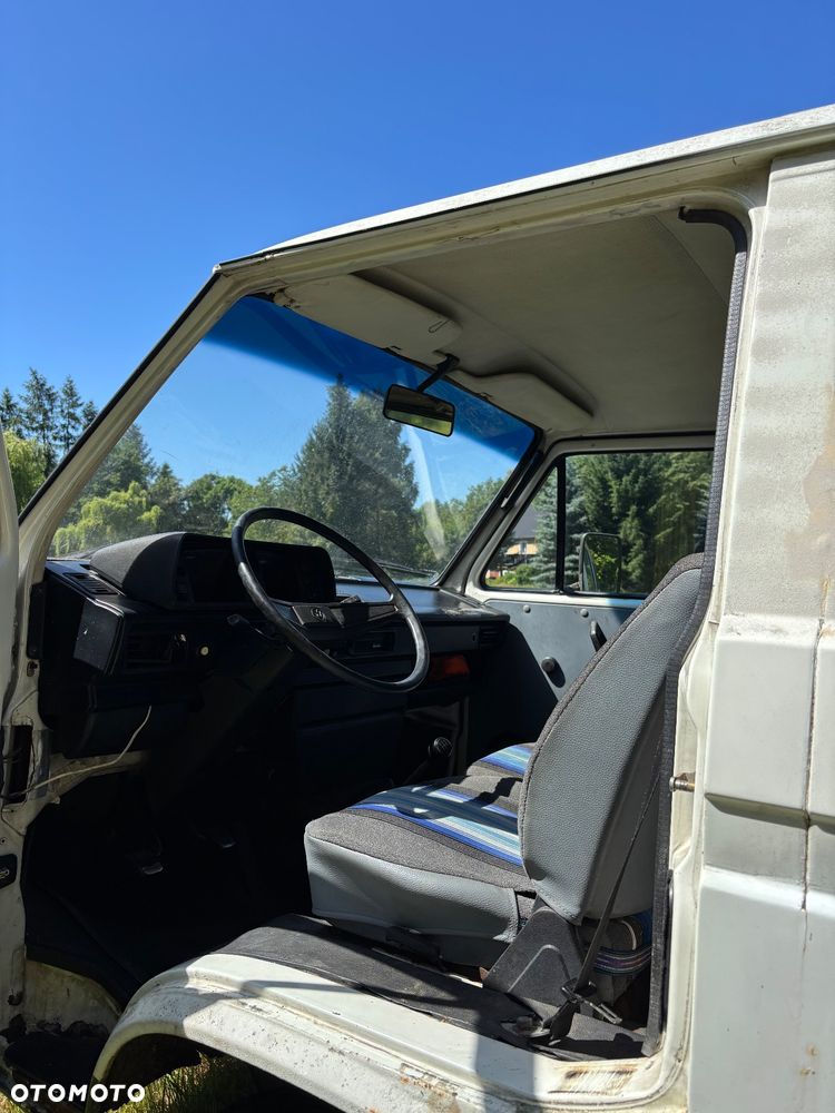 Volkswagen Transporter Caravelle TD CL 255 592/Z04 - 9