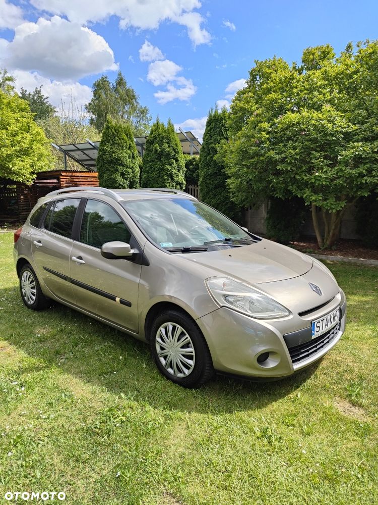 Renault Clio - 1