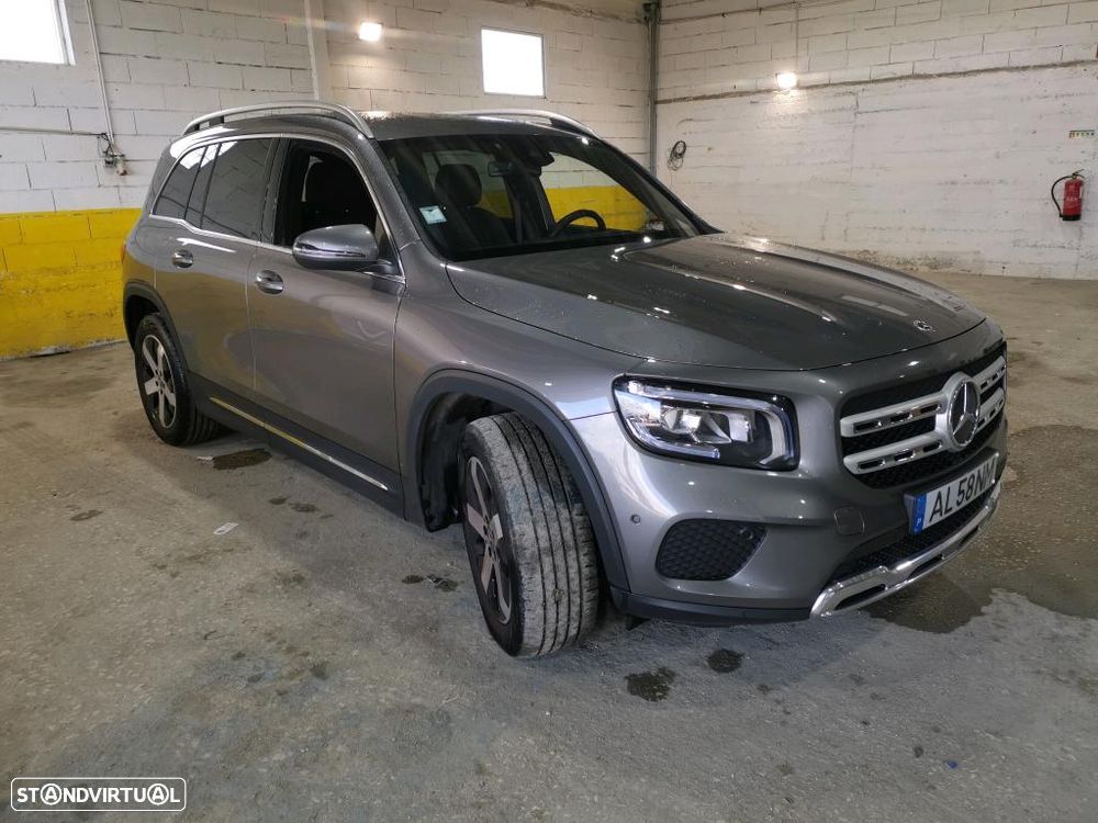 Mercedes-Benz GLB 200 d Progressive - 3