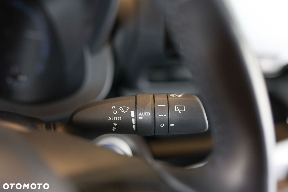 Toyota Yaris Cross - 35