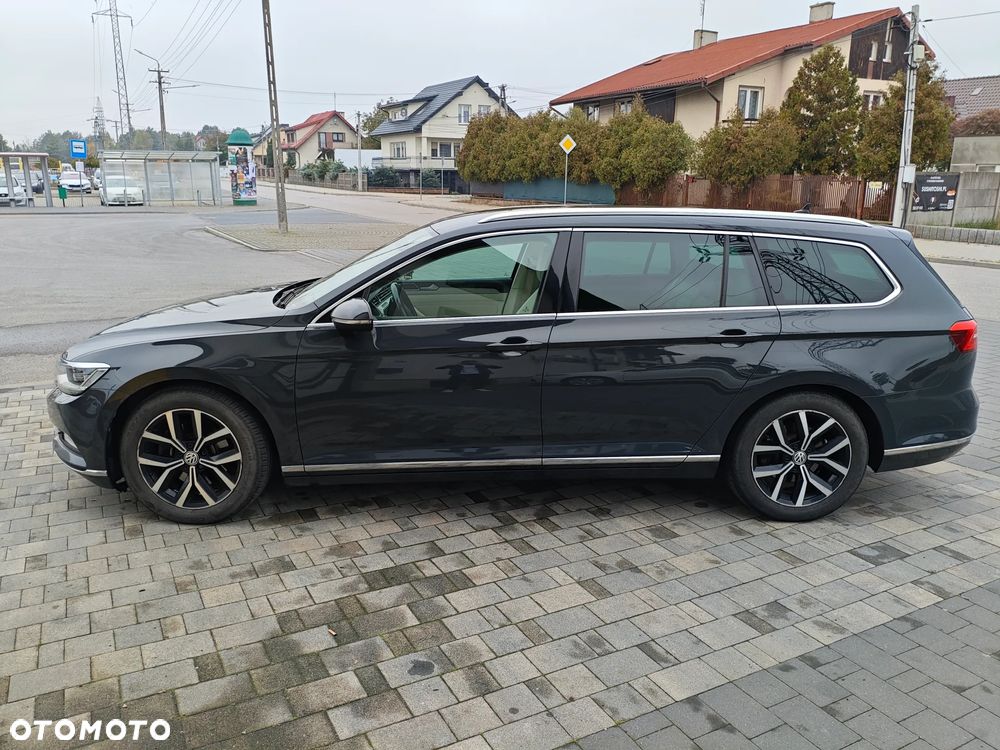 Volkswagen Passat - 2