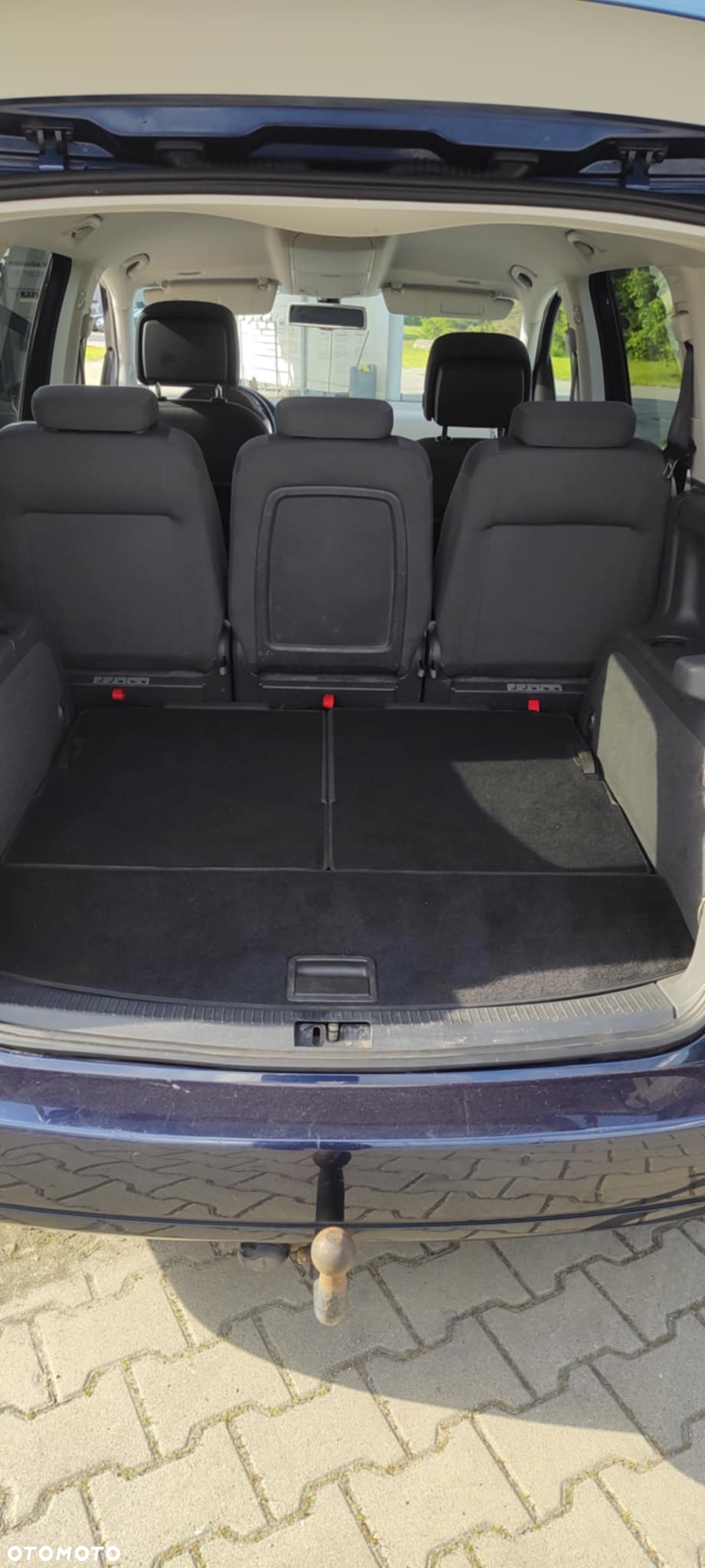 Volkswagen Touran 2.0 TDI DPF BlueMotion Technology Comfortline - 11