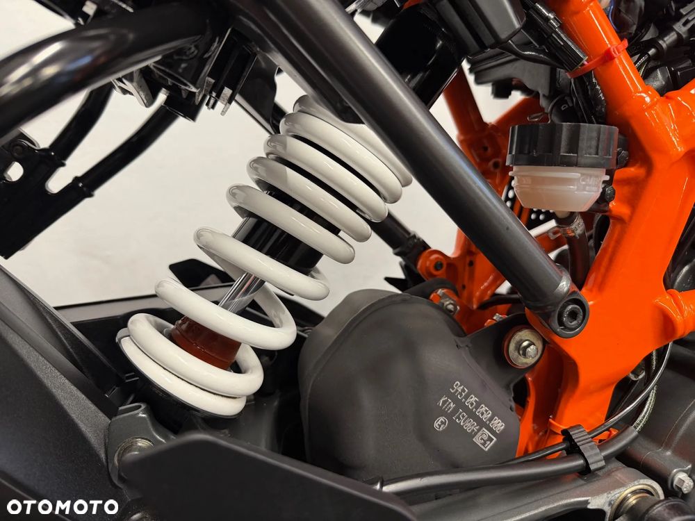 KTM Duke 125 - 15