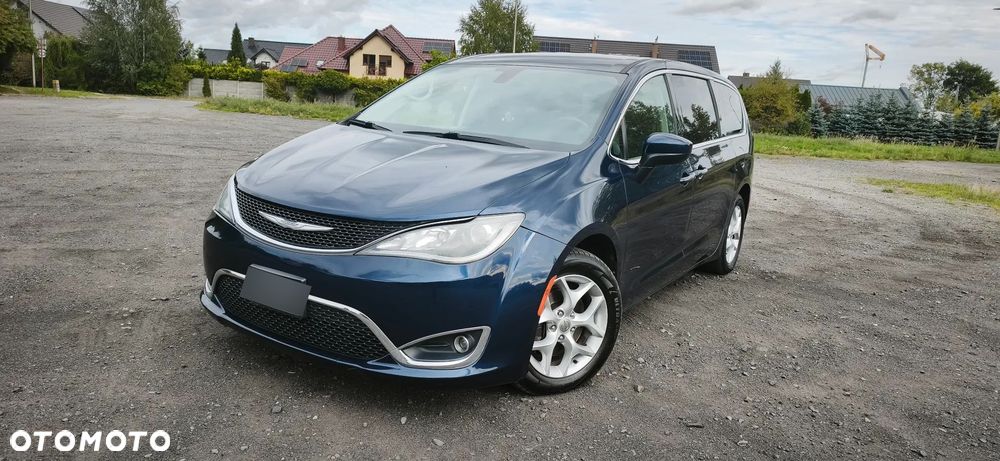 Chrysler Pacifica