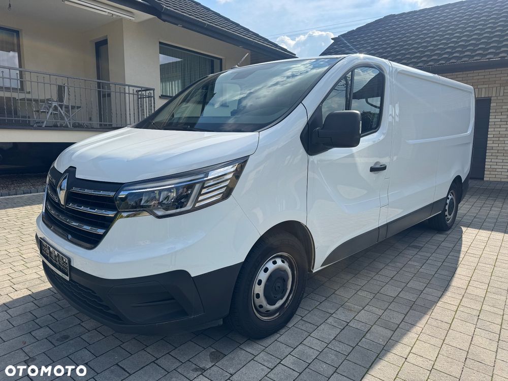 Renault Trafic - 12