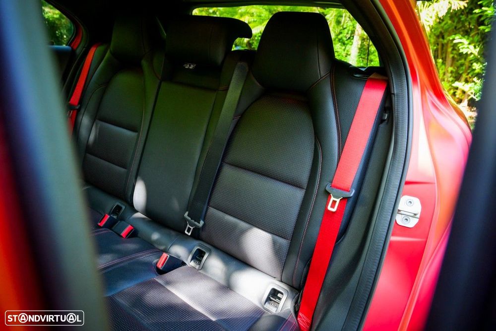Mercedes-Benz A 45 AMG 4-Matic - 51