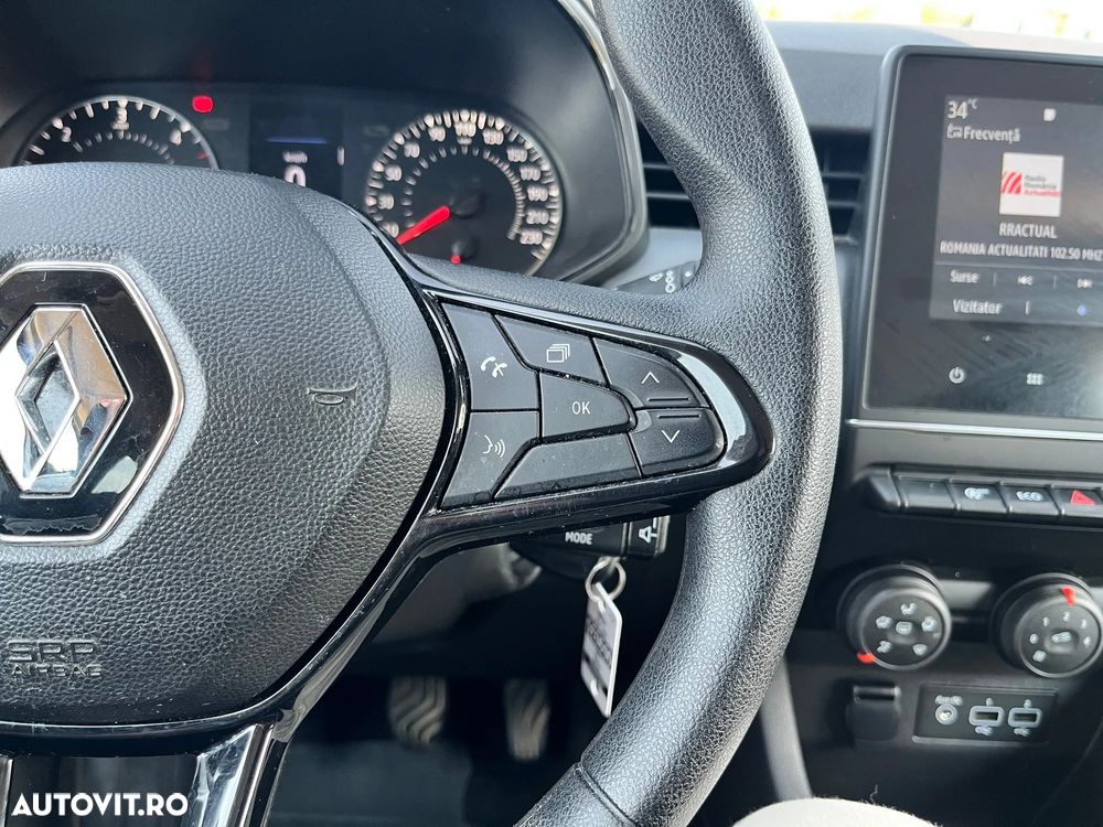 Renault Clio - 19