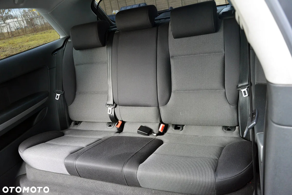 Audi A3 1.8 TFSI S line Sportpaket - 31