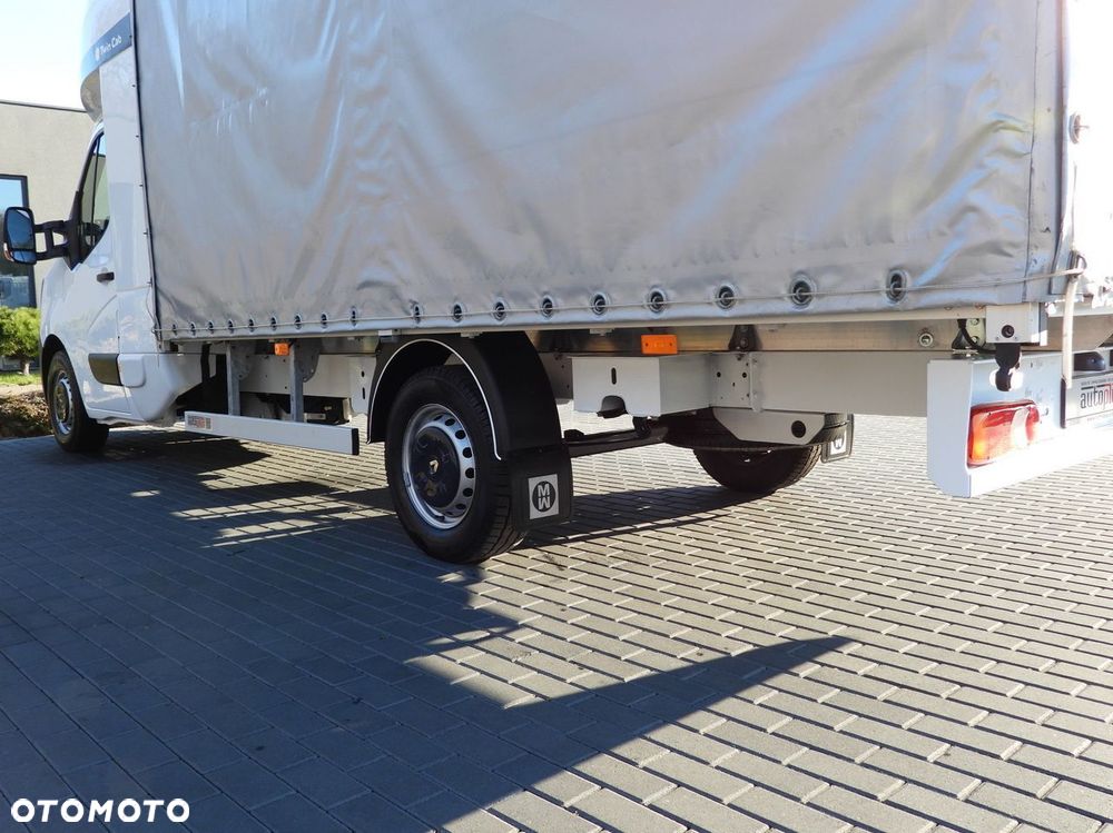 Renault MASTER PLANDEKA 8 PALET WEBASTO TEMPOMAT LEDY KLIMATYZACJA  165KM - 17