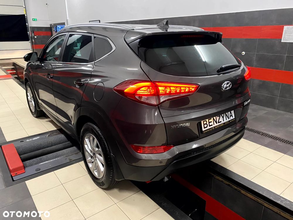Hyundai Tucson 1.6 GDi 2WD Select - 12