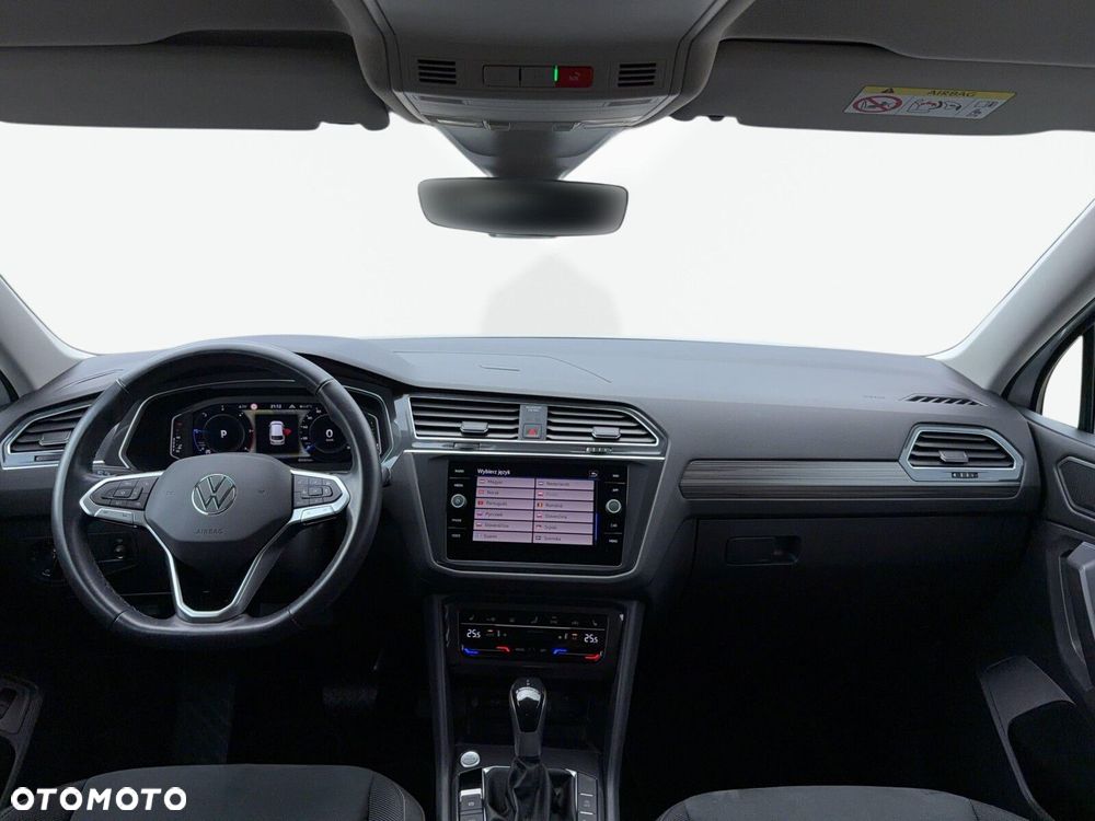 Volkswagen Tiguan - 14