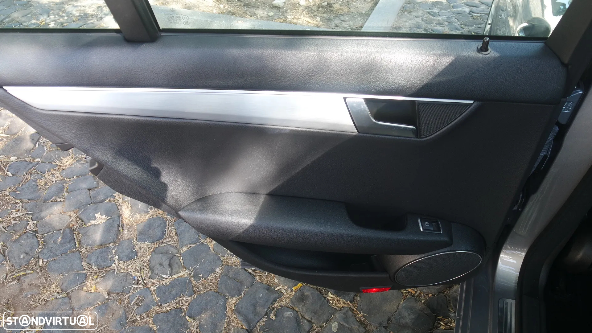 Mercedes-Benz C 220 CDi Avantgarde BlueEfficiency - 31