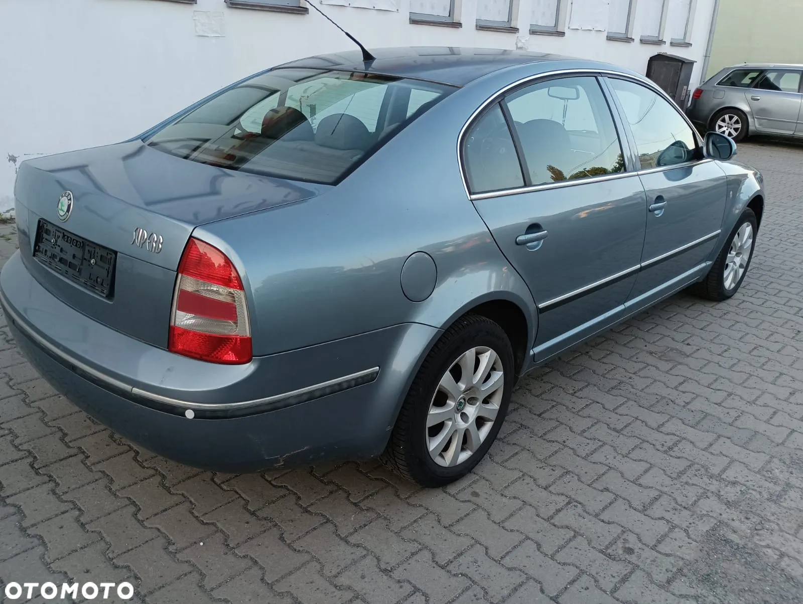 Skoda Superb 2.0 - 7