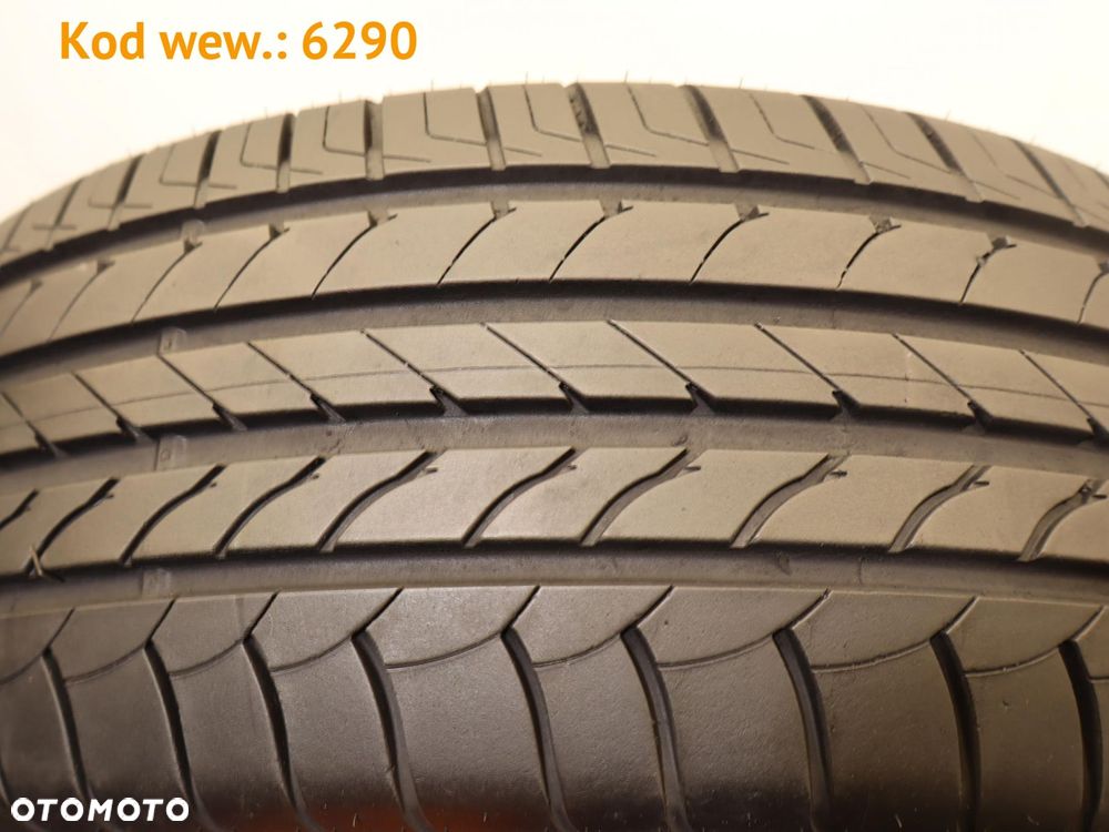 Goodyear EFFICIENTGRIP - 235/60 R17 - 7