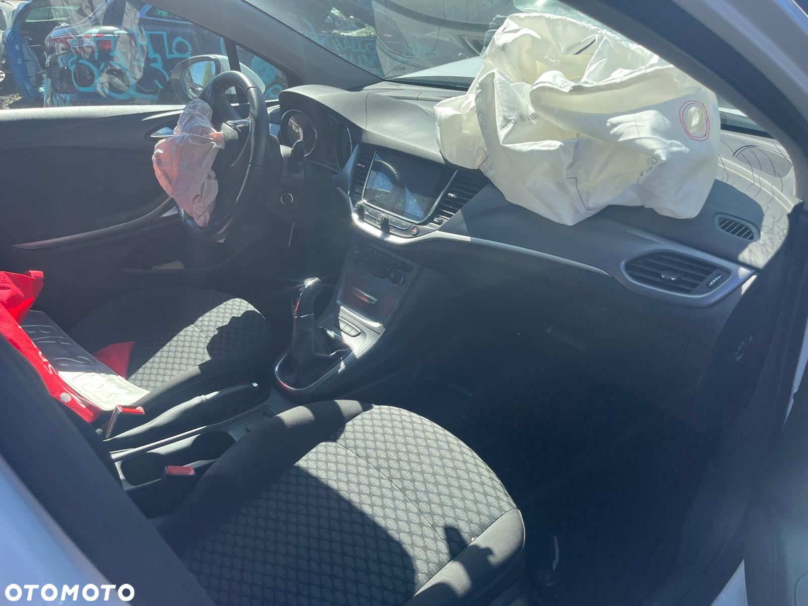 Opel Astra 1.6 D Start/Stop Business - 6