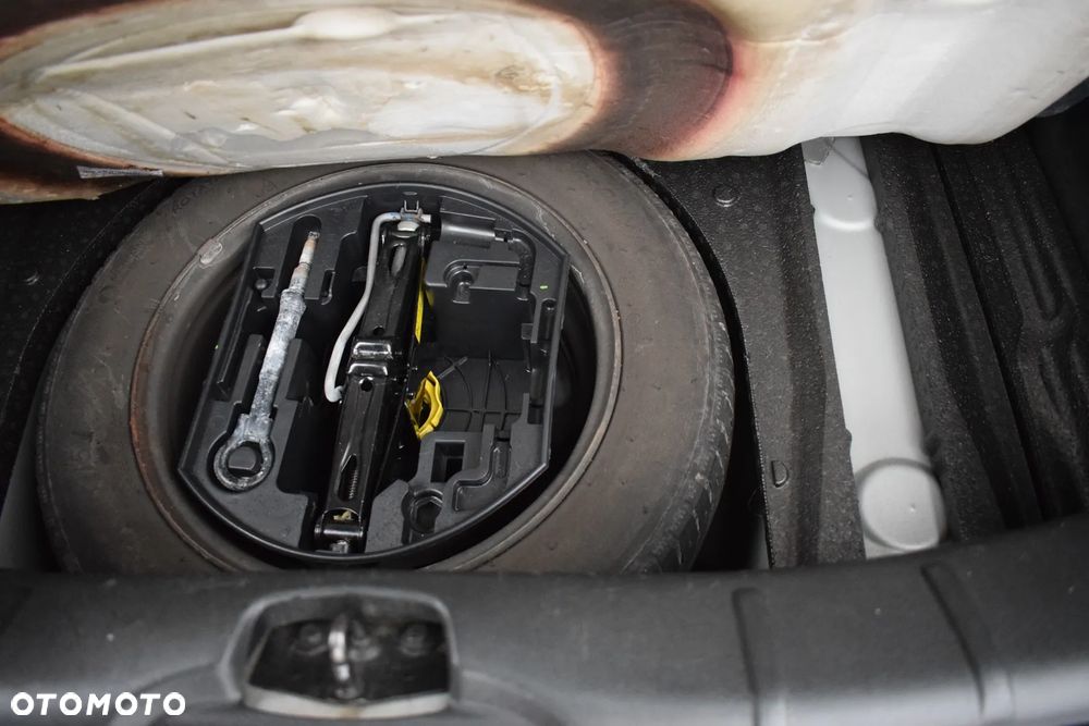 Citroën C3 Pure e-Tech VTi 82 ETG Tendance - 16