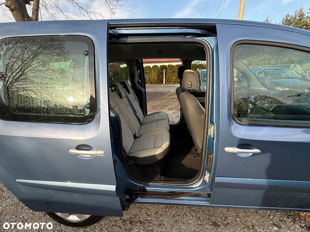 Renault Kangoo dCi 90 FAP TomTom Edition - 12