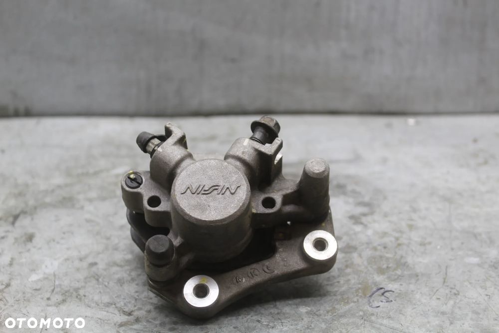 Yamaha Tricity 125 zacisk hamulcowy tył tylny - 1