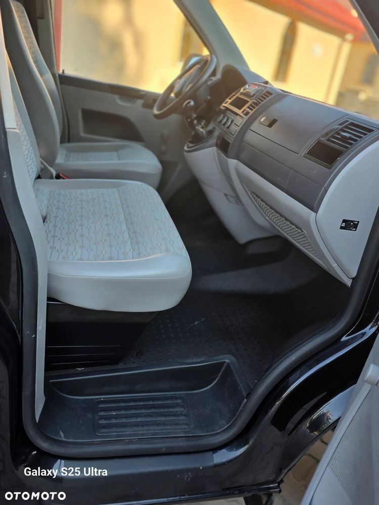 Volkswagen Transporter - 17