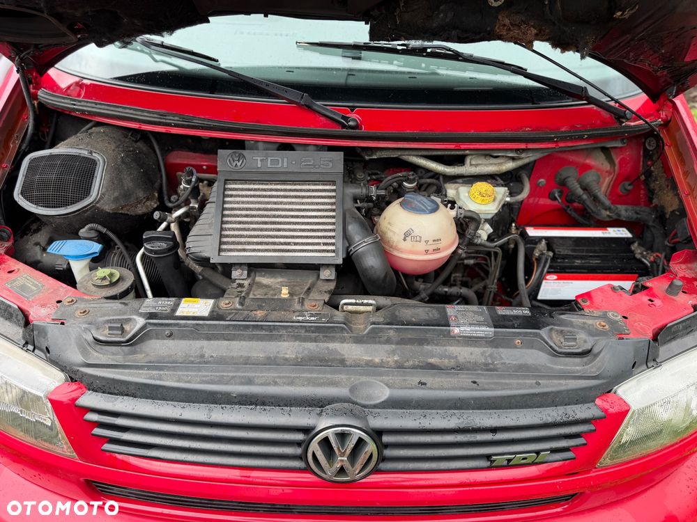 Volkswagen Multivan Standard - 19