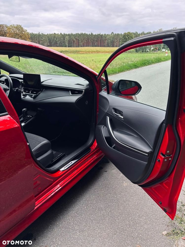 Toyota Corolla 1.8 Hybrid Style - 14