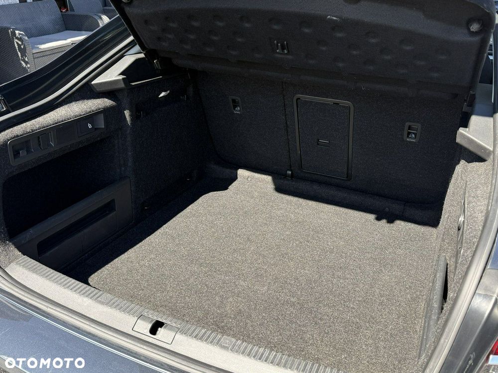 Skoda Superb 1.5 TSI Style DSG - 35