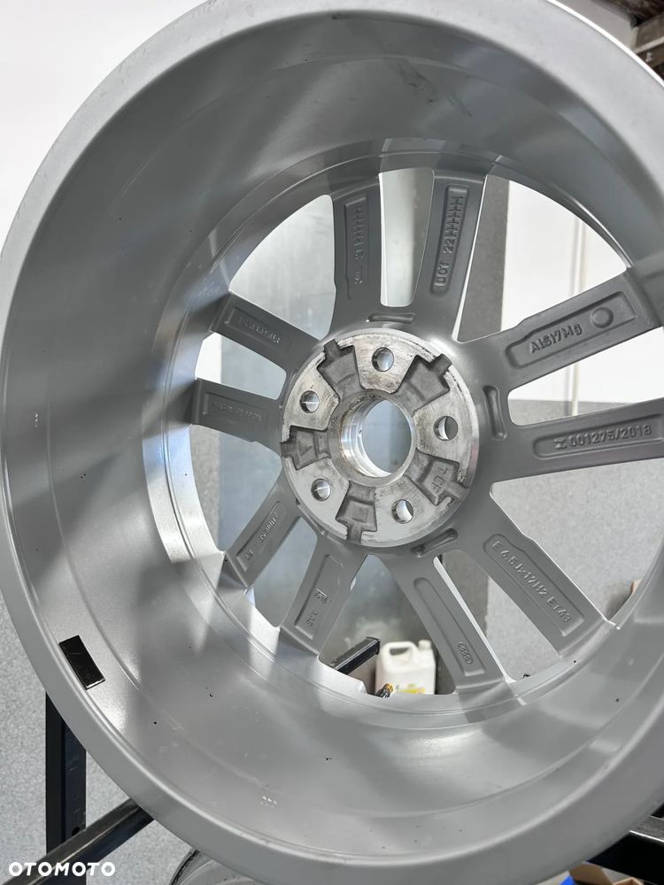 4 FELGI ALU. AUDI A3, S3 8Y0, VW T-ROC 17'' E6,5J  ET43 - 15