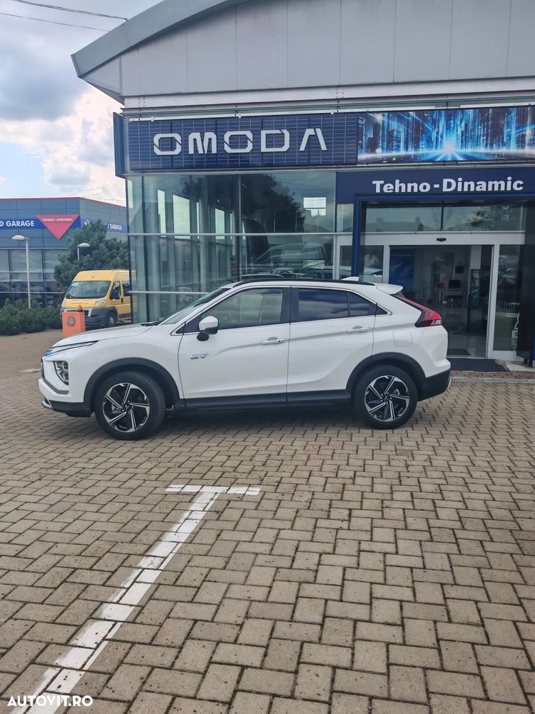 MITSUBISHI Eclipse Cross 2023 — imagine 2