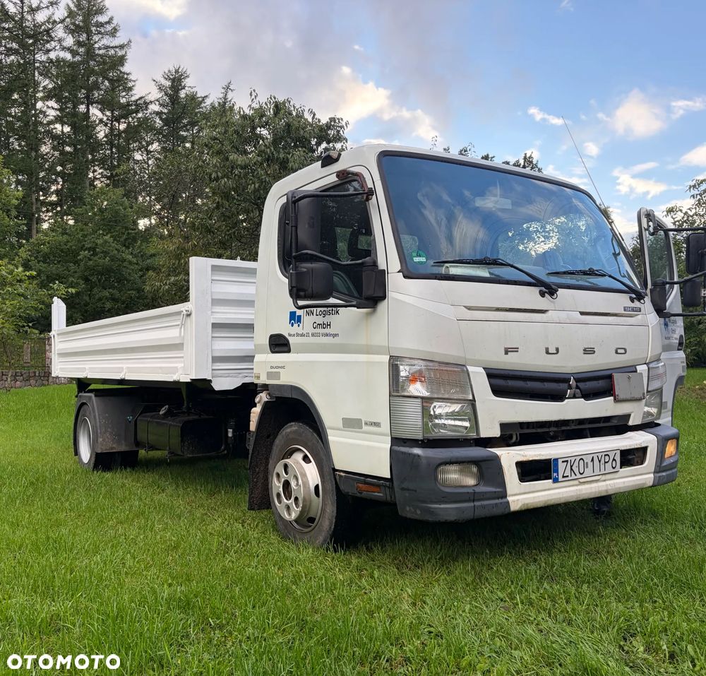 Mitsubishi FUSO - 5
