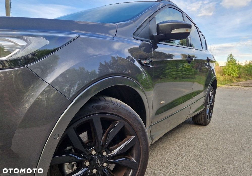 Ford Kuga 2.0 TDCi 4x4 ST-Line - 15