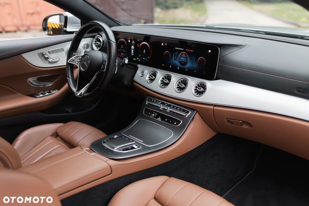Mercedes-Benz Klasa E 200 Avantgarde - 21