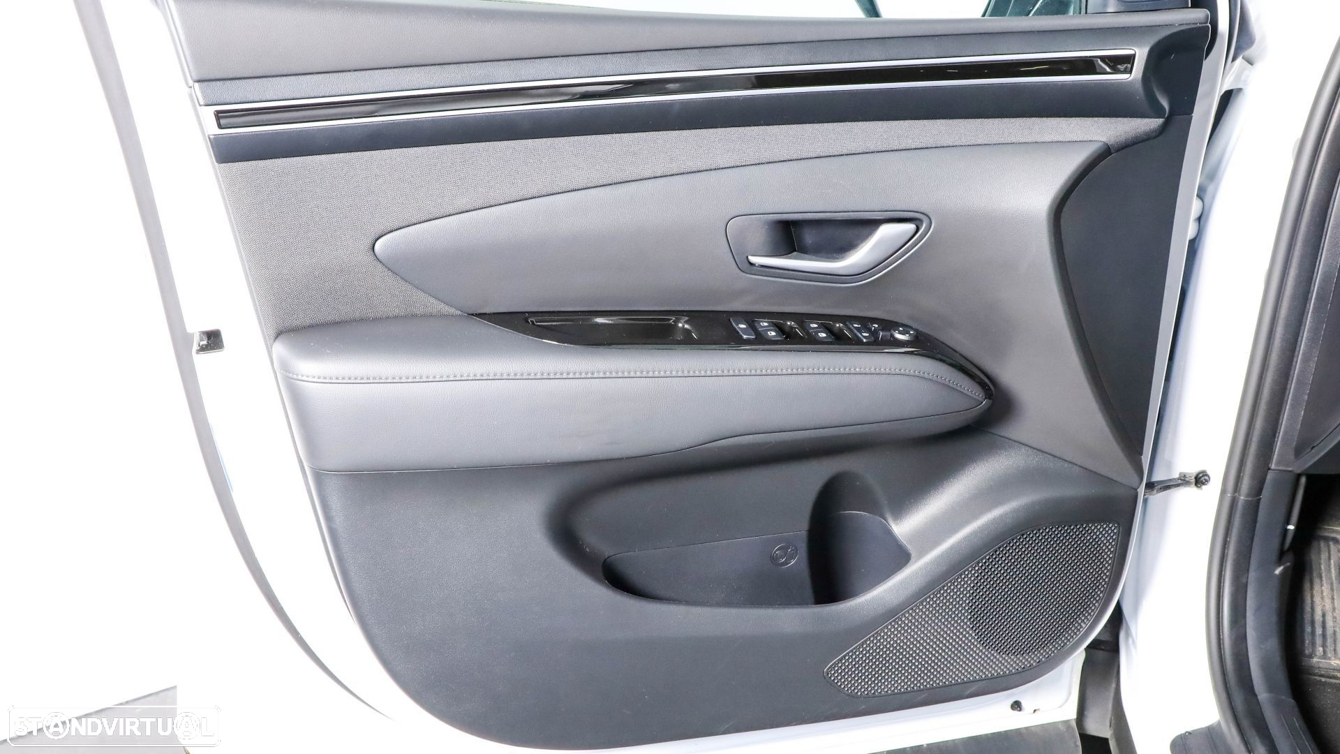 Hyundai Tucson 1.6 T-GDI HEV Premium - 10