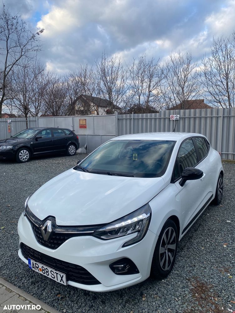 Renault Clio V E-Tech 145 Techno - 1