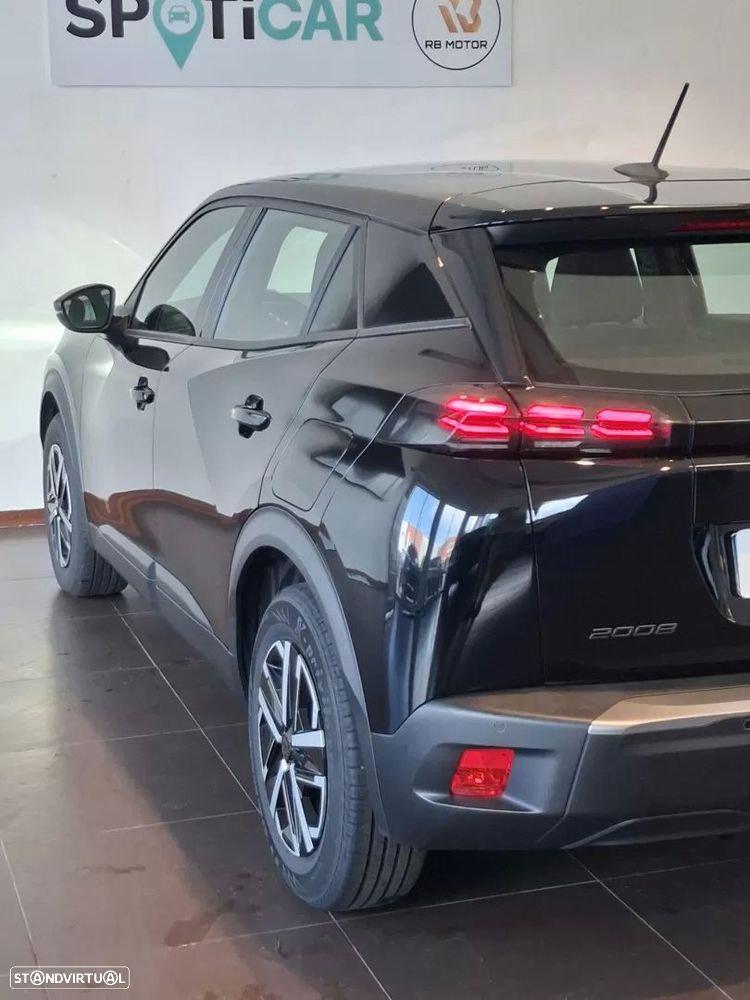 Peugeot 2008 1.2 PureTech Style - 11