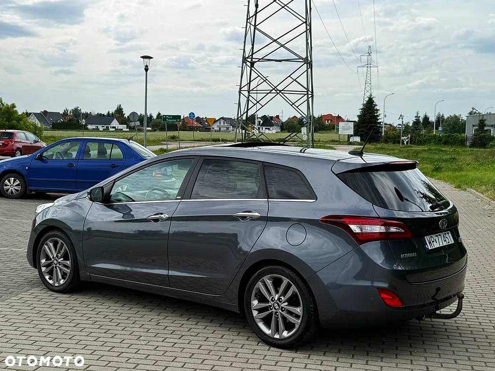 Hyundai i30 1.6 CRDi BlueDrive Go - 12