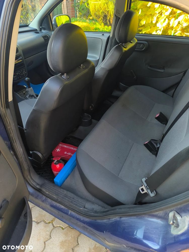 Opel Corsa 1.0 12V Start - 10