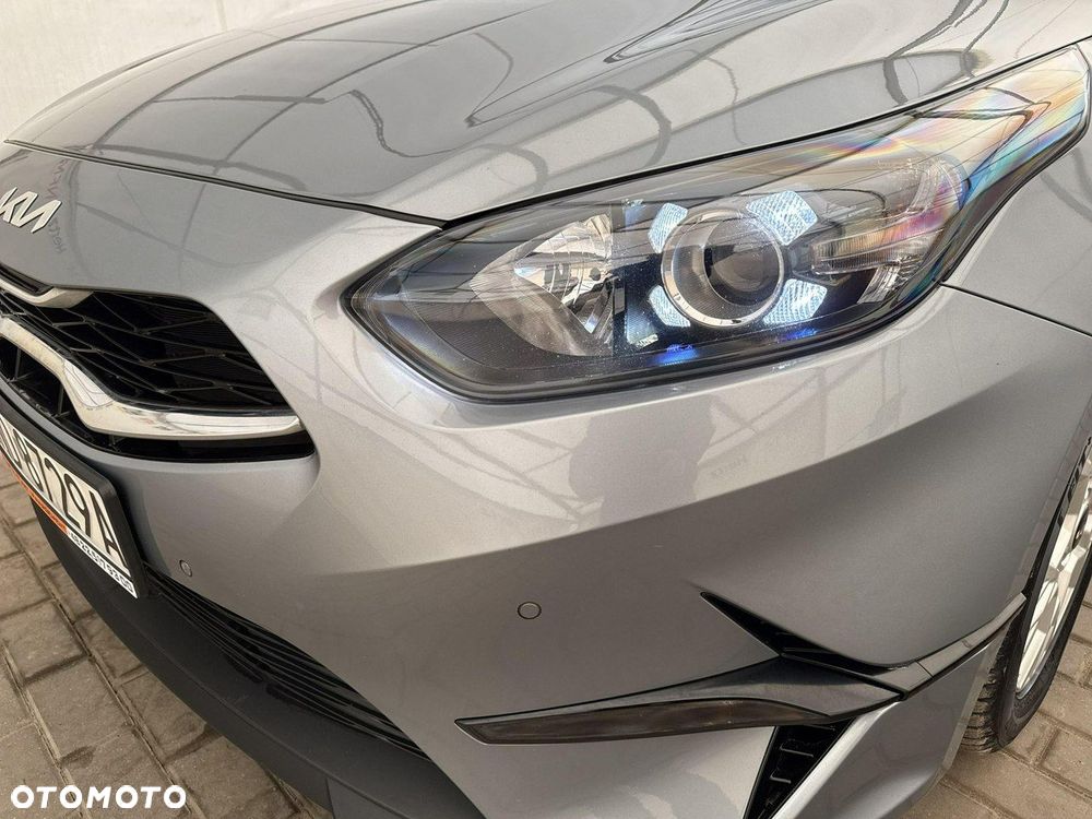 Kia Ceed - 28