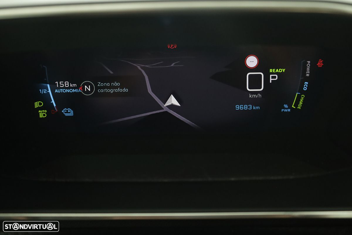 Peugeot e-2008 50 kWh GT - 17