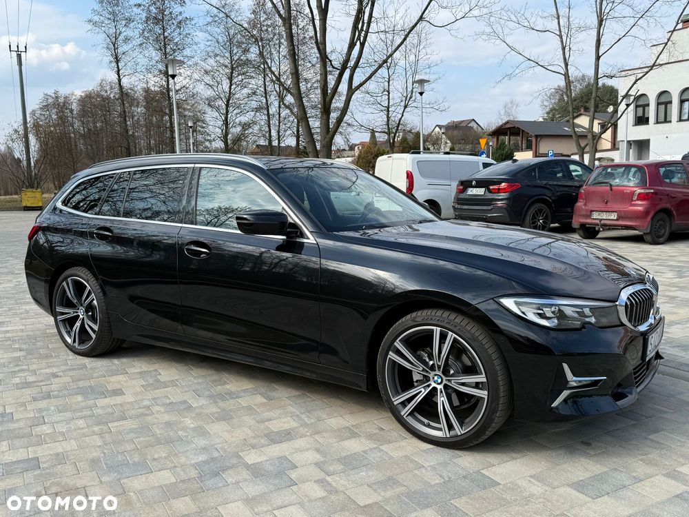 BMW Seria 3 320d xDrive Edition Luxury Line Purity - 1
