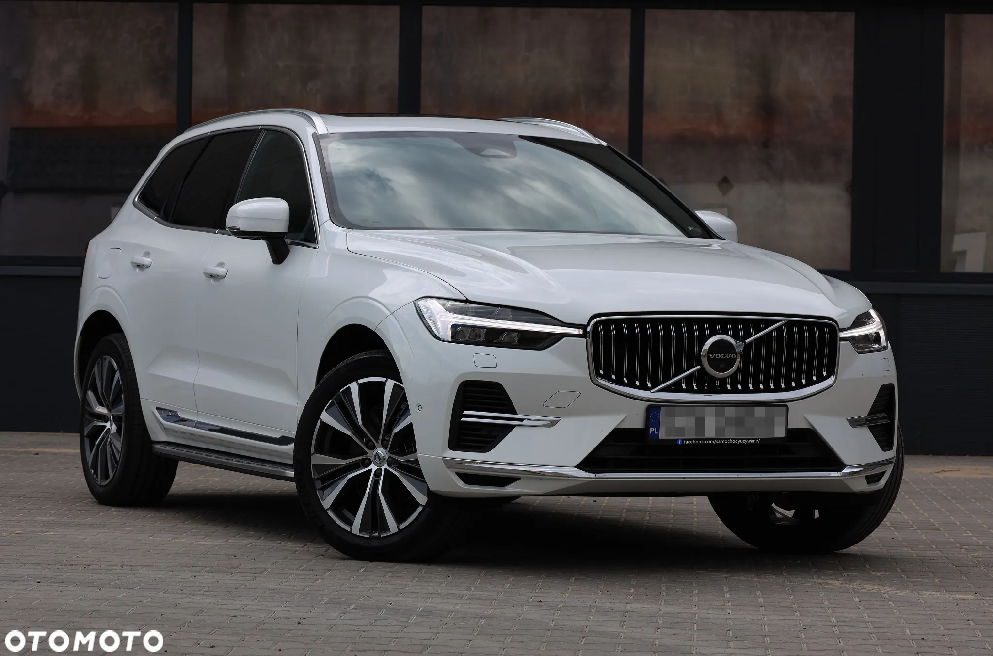 Volvo XC 60 T6 AWD Plug-In Hybrid Inscription - 3