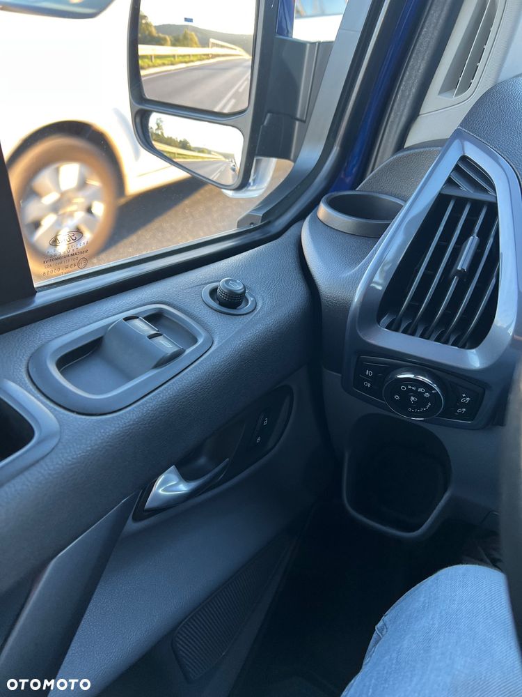 Ford Transit Custom - 9