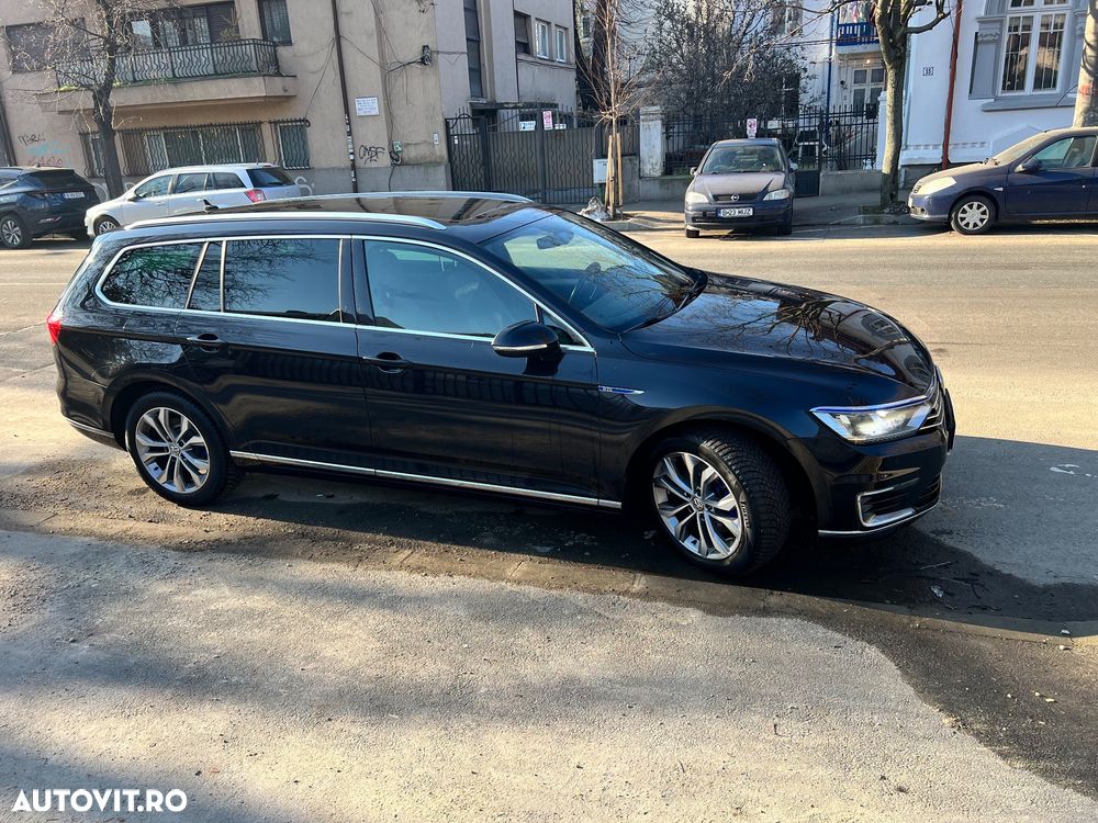 Volkswagen Passat - 5