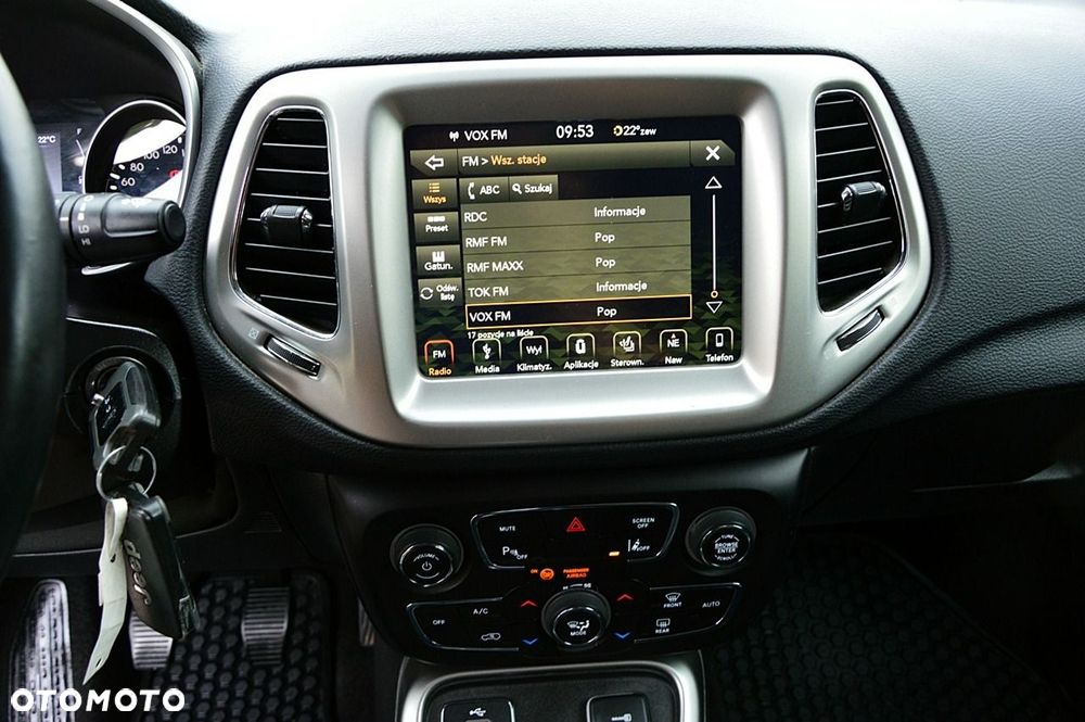 Jeep Compass 1.4 TMair Longitude FWD S&S - 33